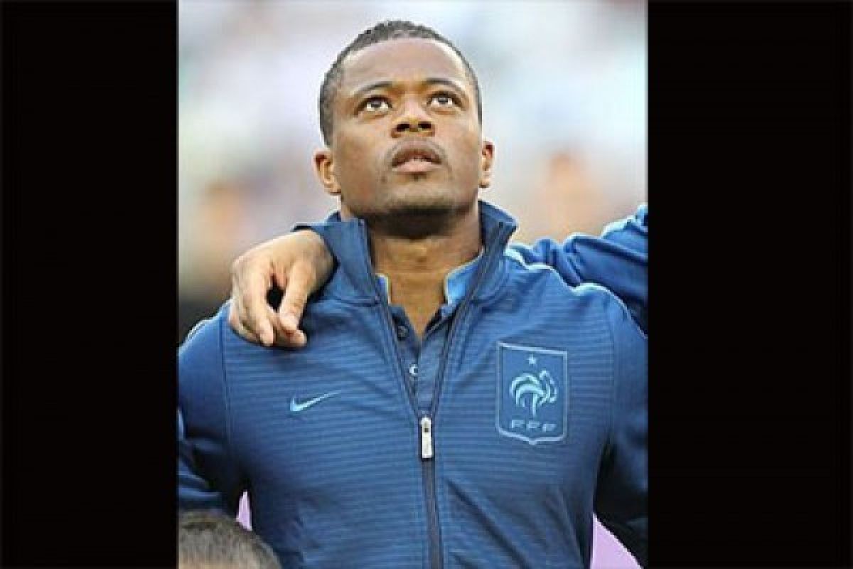 Marseille Hukum Evra Setelah Berseteru dengan Suporter