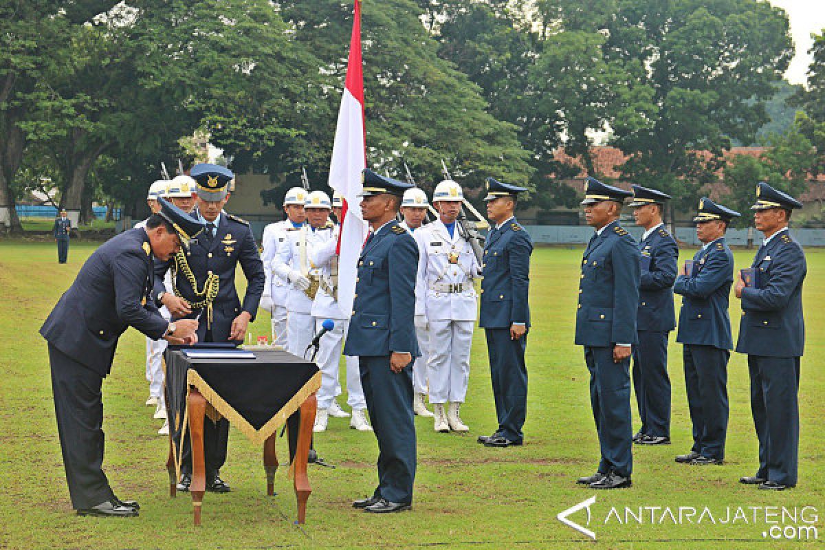 KASAU Lantik 187 Perwira Setukpa TNI AU