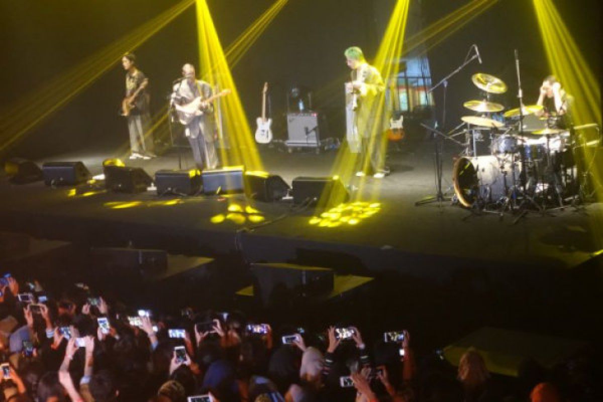 Konser Hyukoh Terasa Sederhana Namun Intim