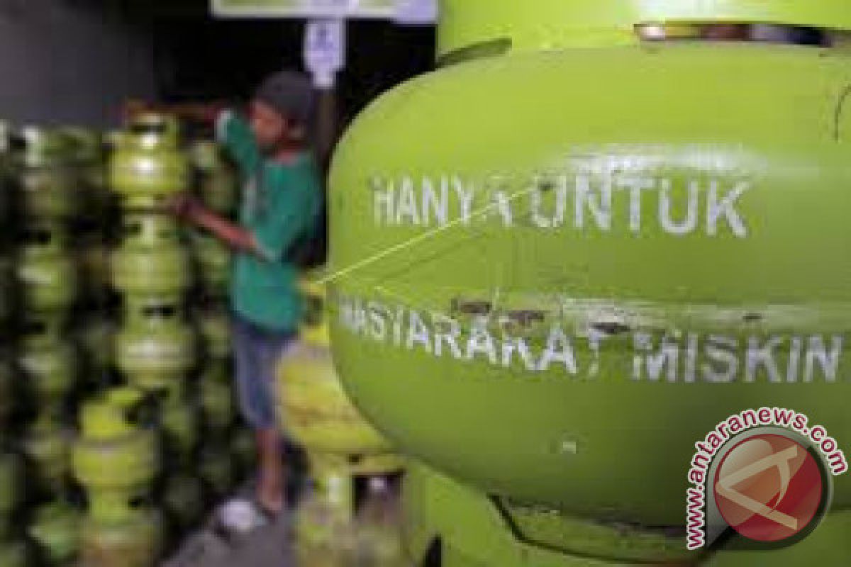 Gas Tiga Kilogram Cukup Hingga Desember 2017