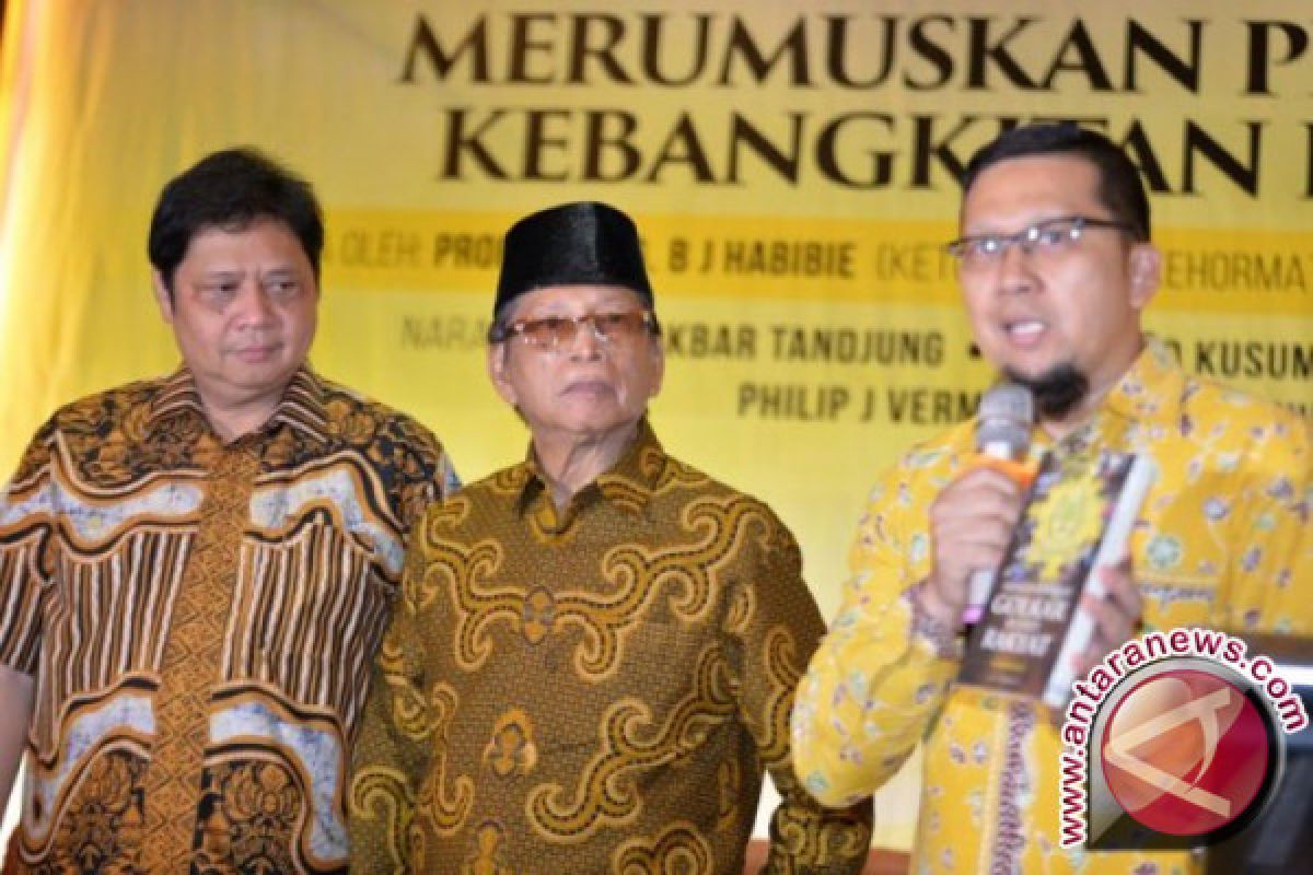 Mantan Menteri Pemuda dan Olahraga Abdul Gafur wafat