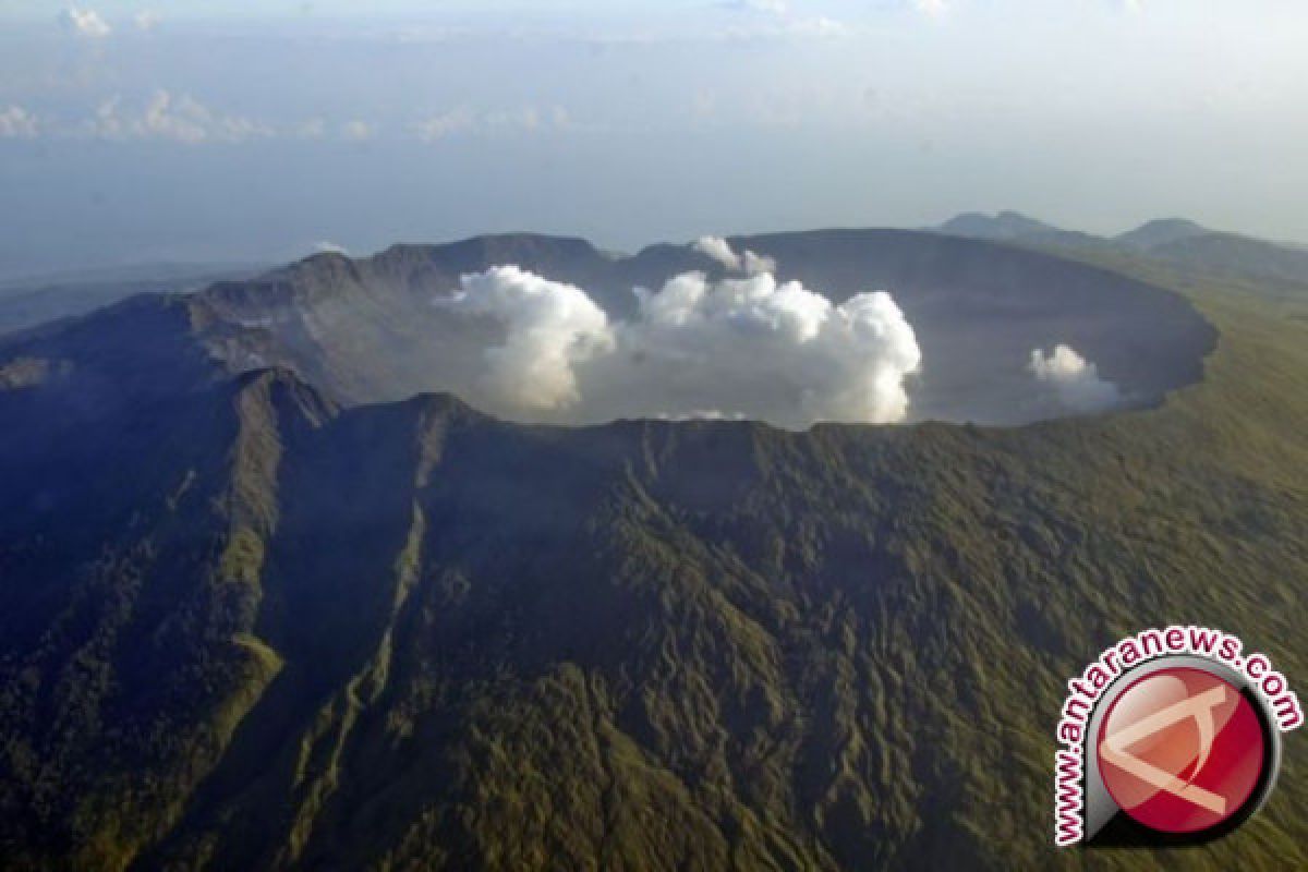 Cedera di kaki, pendaki Gunung Tambora asal Belanda dirawat di RSUD Dompu