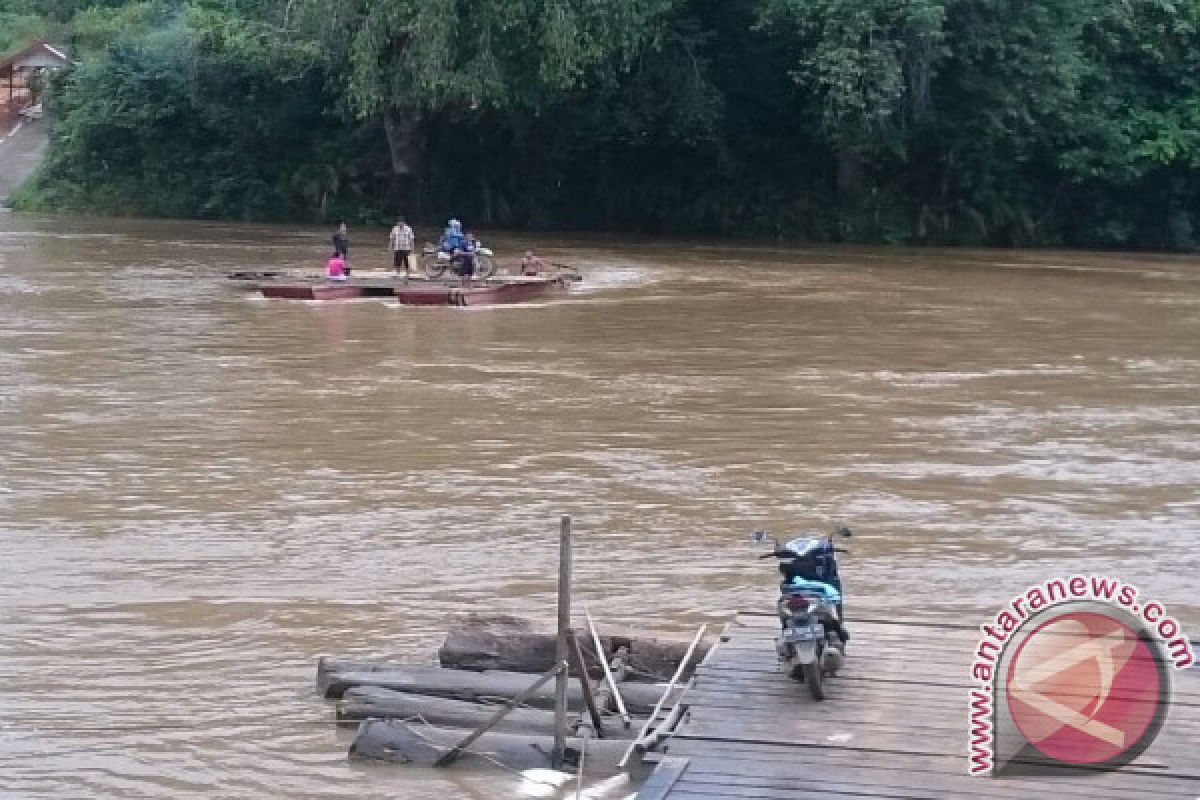 Inovasi Baru Desa di Gumas, Dirikan BUMDes Ferry Penyebrangan