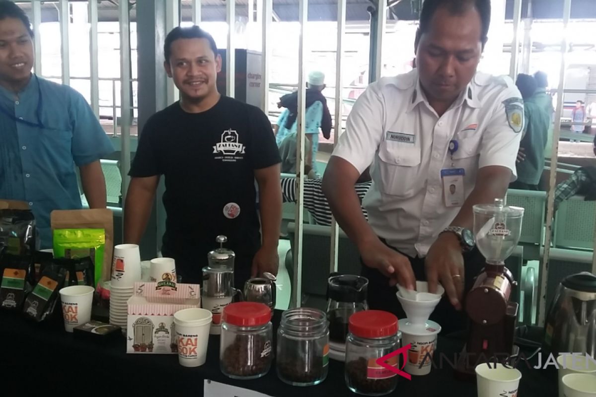 Ngopi mulai jadi gaya hidup anak muda