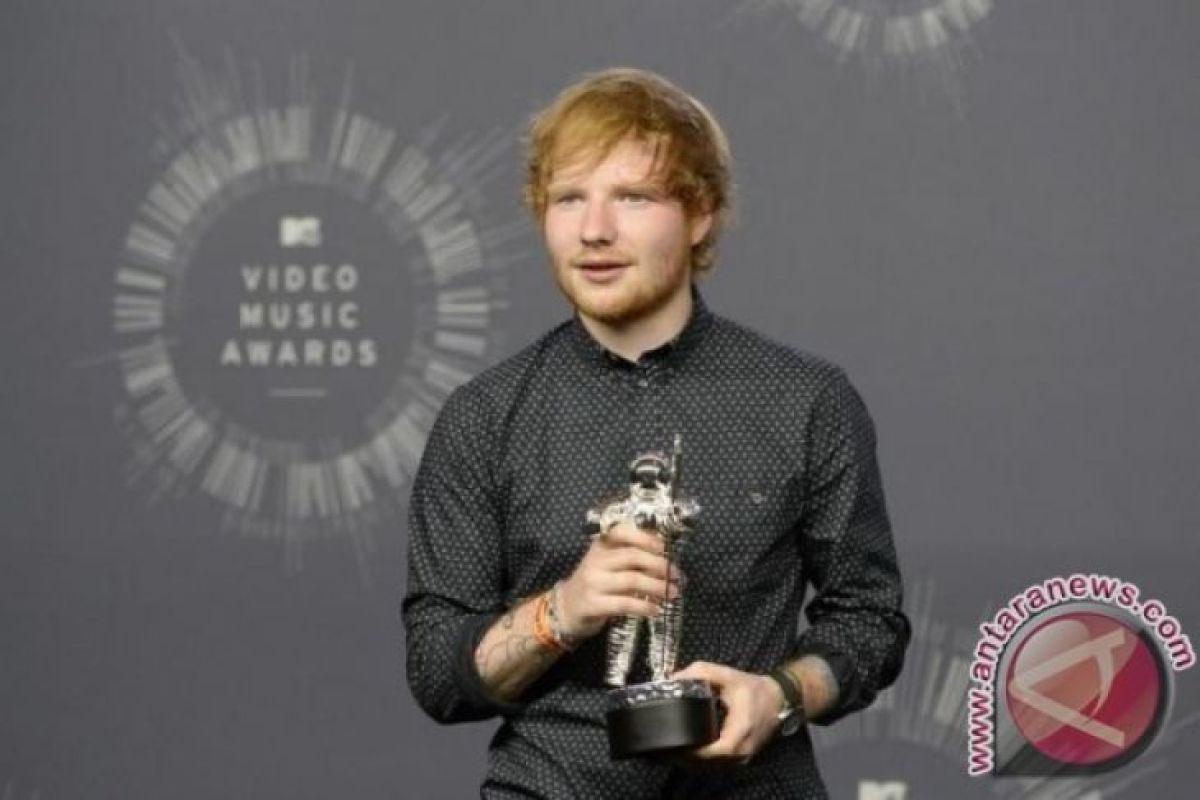 Usai tunangan Ed Sheeran ambisi setelah punya anak