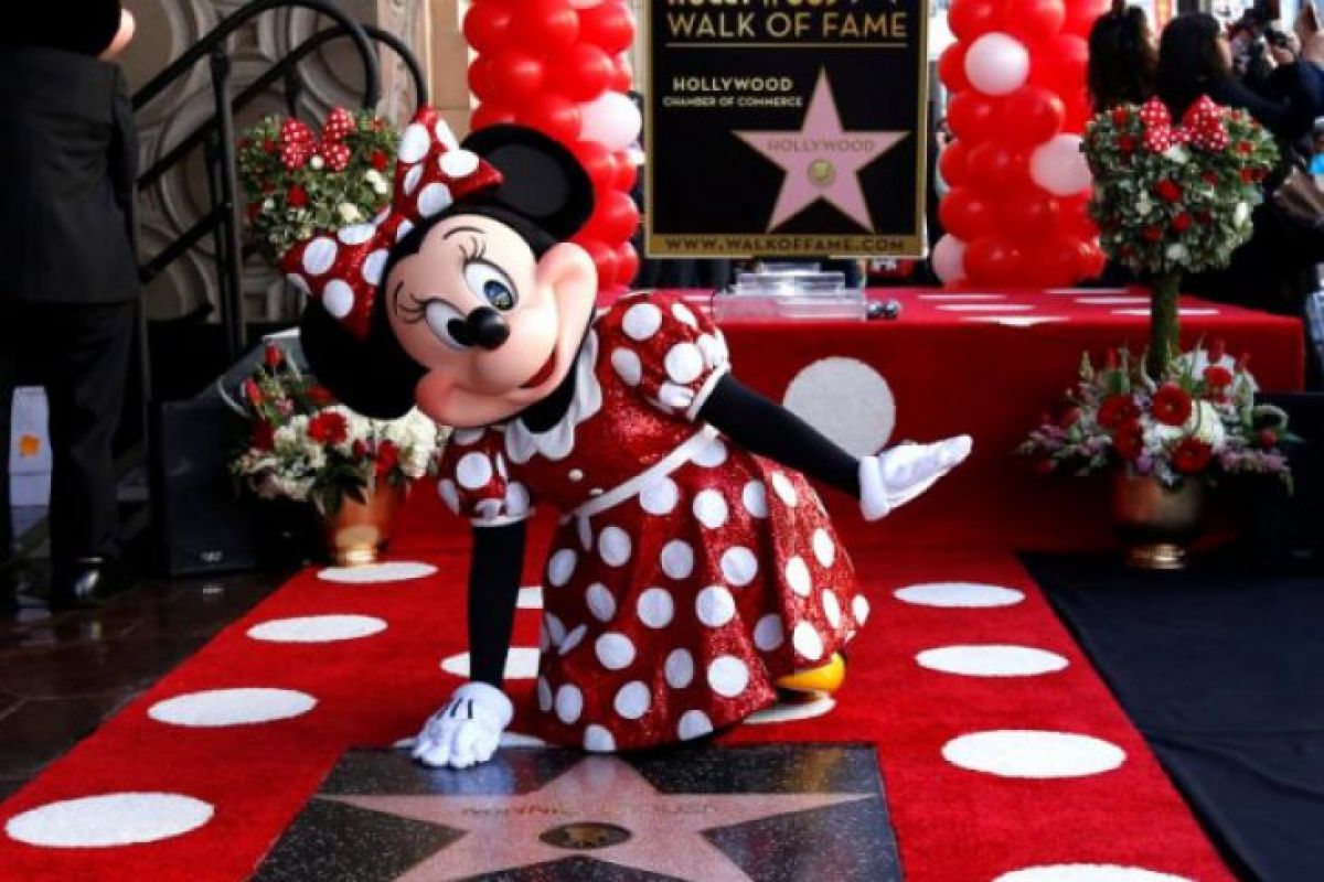 Setelah 90 tahun, Minnie Mouse dapatkan bintang di Hollywood