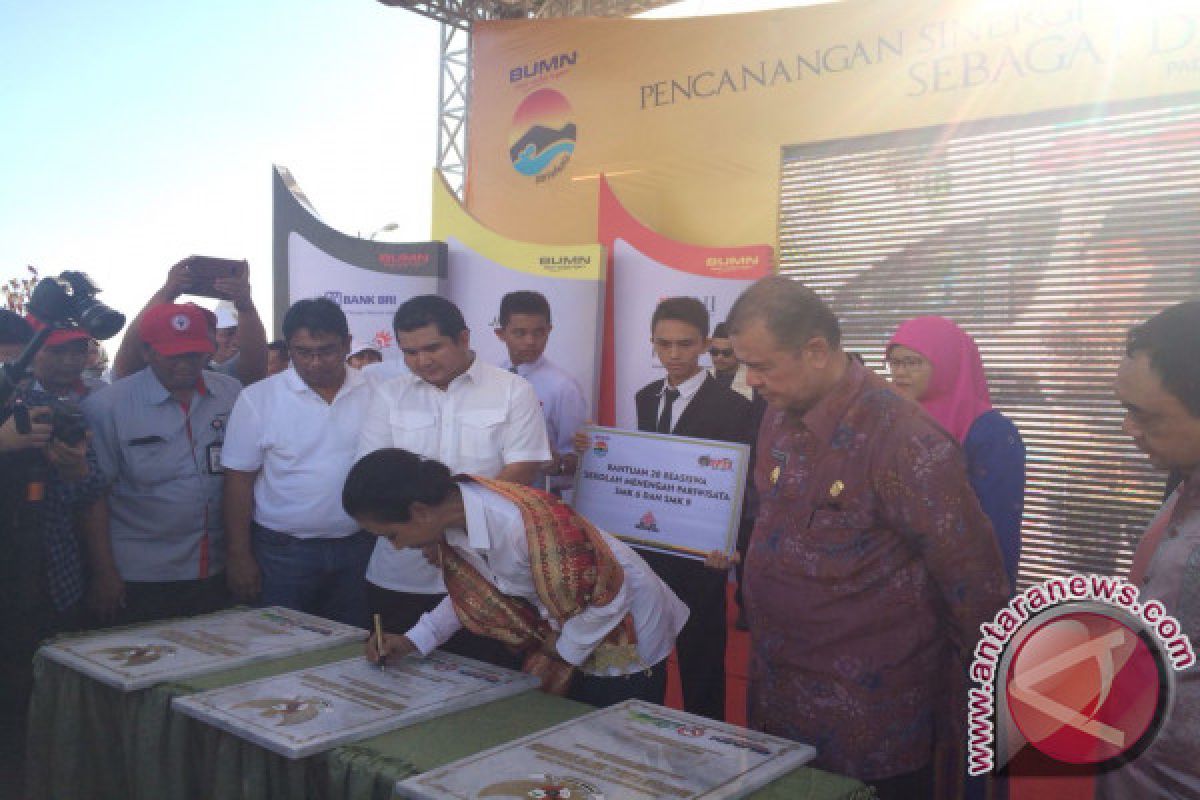 Perusahaan plat merah bergandengan dukung pengembangan pariwisata Sumbar