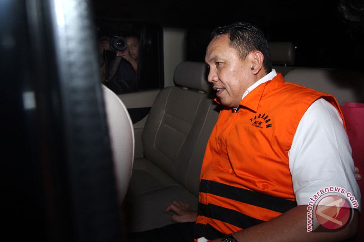 Bupati Halmahera Timur Rudi Erawan diduga terima suap dari kontraktor