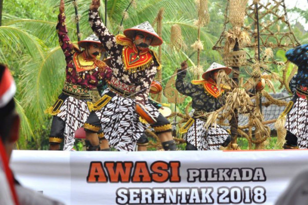 Bawaslu Jateng ajak Kartunis sosialisasikan pengawasan pemilu