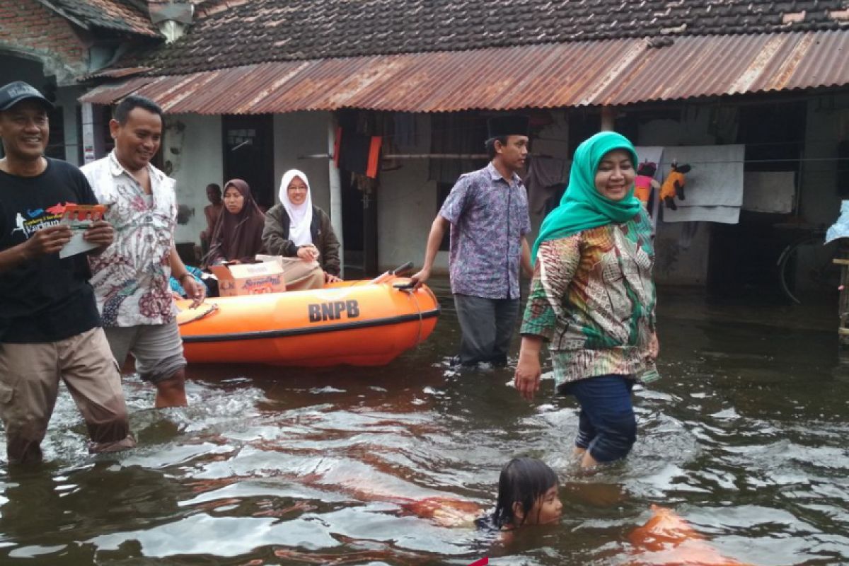 Bangunan polder untuk mengantisipasi banjir perlu ditambah