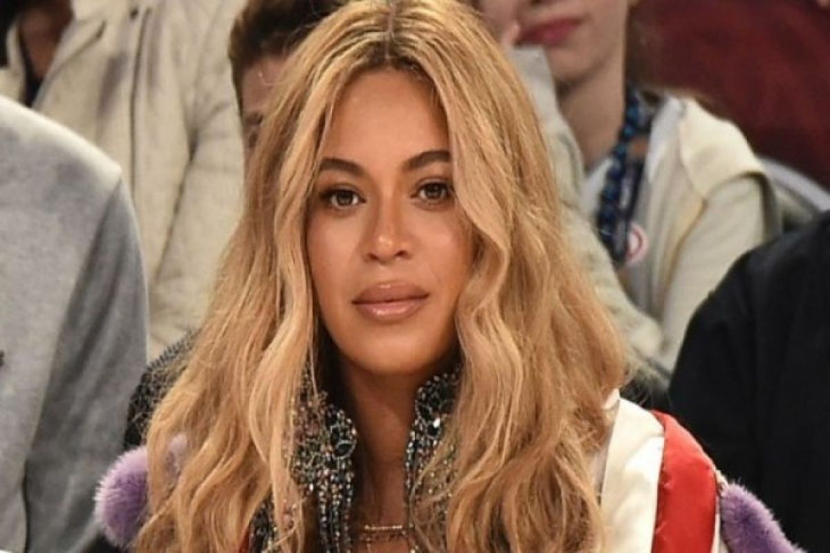 Beyonce bertekad sediakan air minum bersih untuk anak-anak Afrika Timur