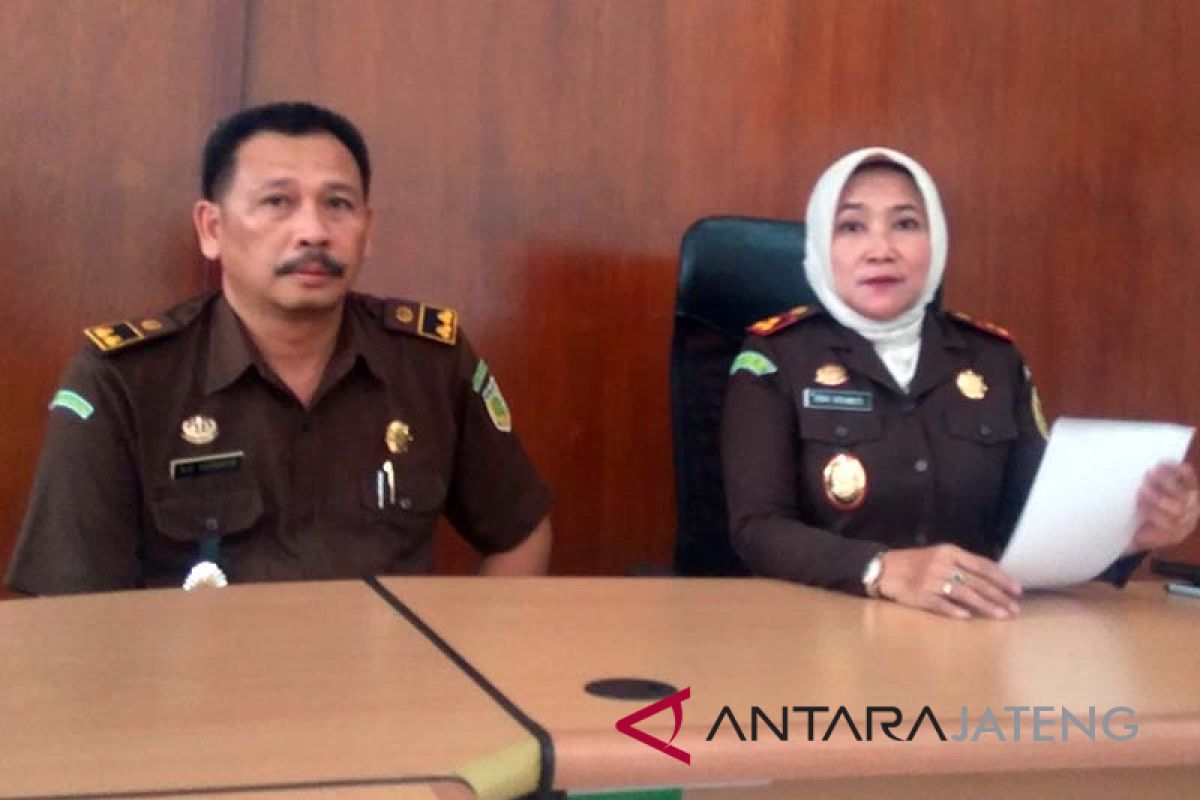 Lima tersangka tipikor APBDes di Banyumas ditahan