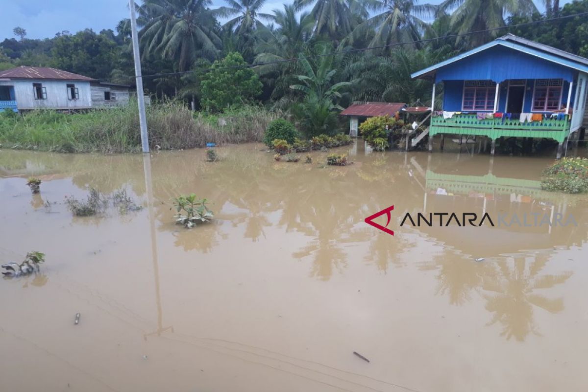 Banjir kiriman Malaysia Rendam Puluhan Desa di Nunukan