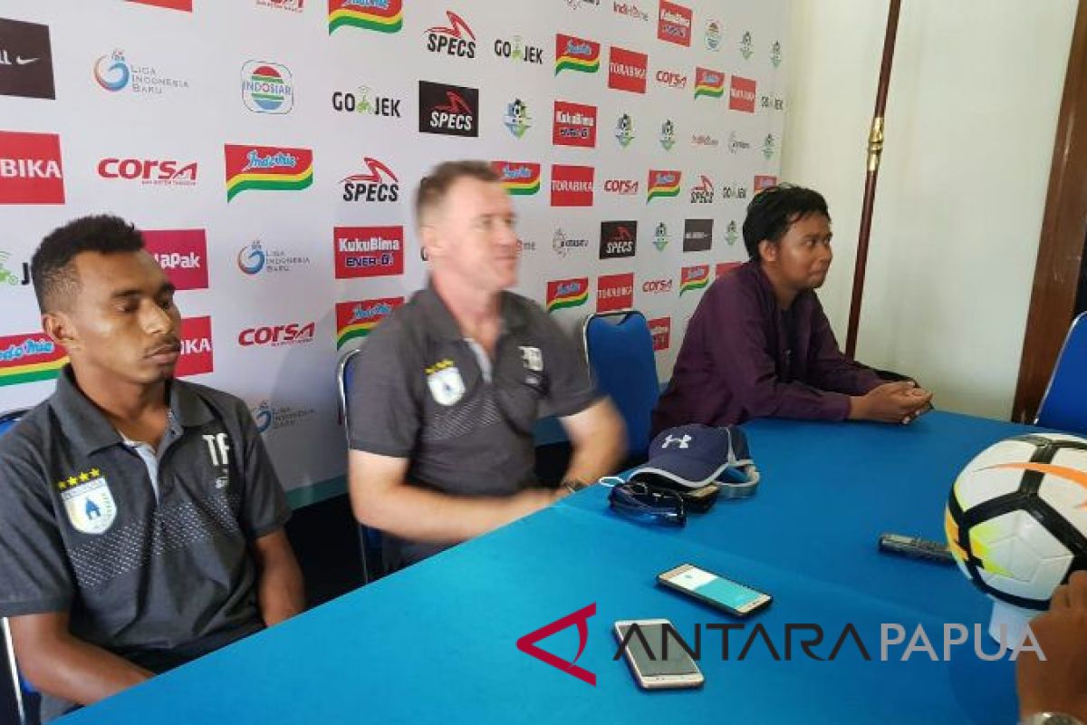 Persipura tunggu pemulihan cidera Boaz dan Salampessy