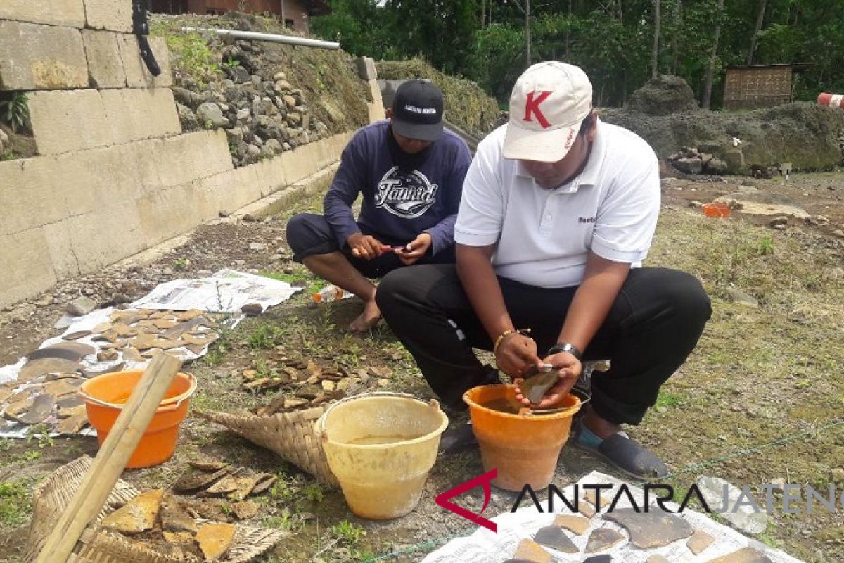 Pecahan gerabah ditemukan kembali di Situs Liyangan