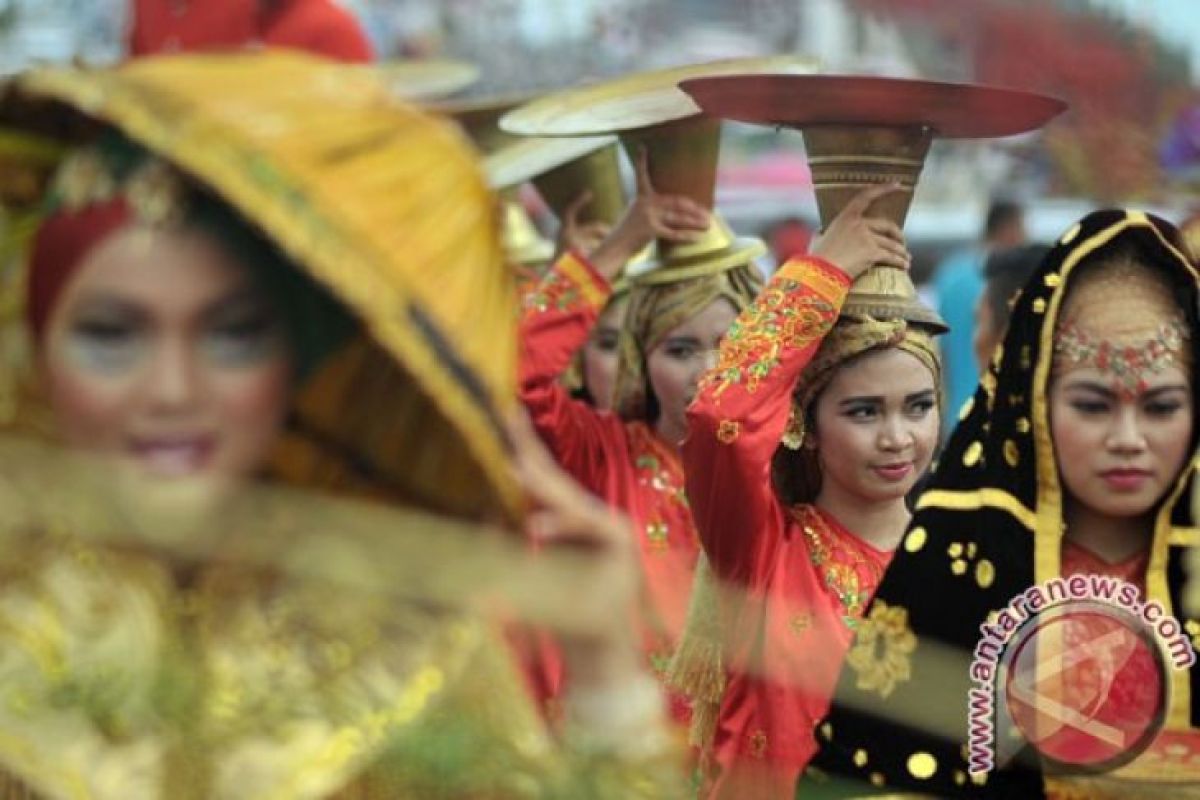 Akademisi: Perempuan Minang dikenal berjuang melawan ketidakadilan