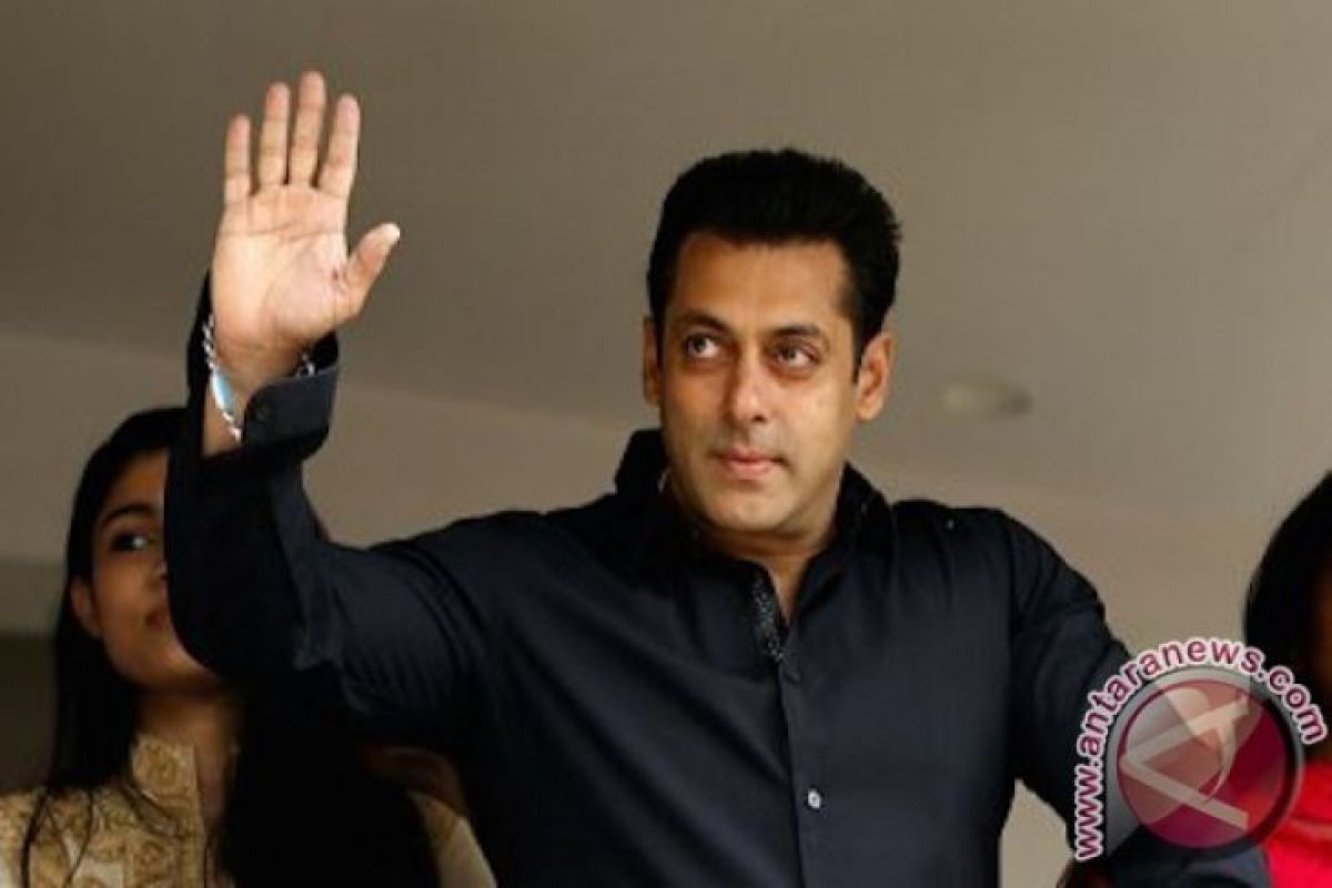 Gara-gara bunuh hewan, bintang Bollywood Salman Khan dipenjara 5 tahun