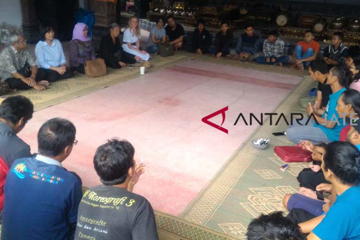 Padepokan "Tjipto Boedojo" peringati Hari Hidup Rukun Dunia