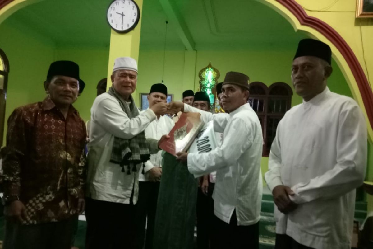 Wagub: Jalur Padang-Pekanbaru harus bebas dari PKL, terutama kelok sembilan