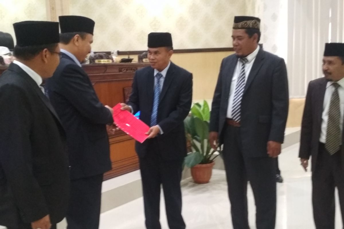 DPRD Agam berikan rekomendasi terhadap LKPJ Bupati 2017