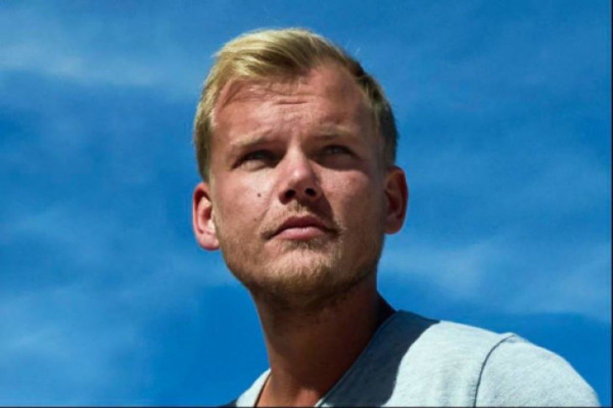 Pemakaman DJ Avicii tertutup, dihadiri kerabat terdekat