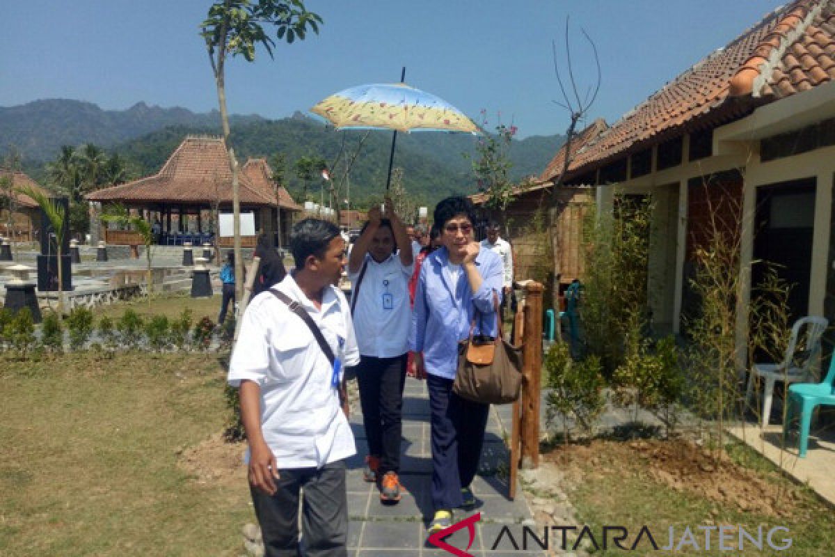 Presiden ICW Jung Sook Kim Kunjungi Borobudur