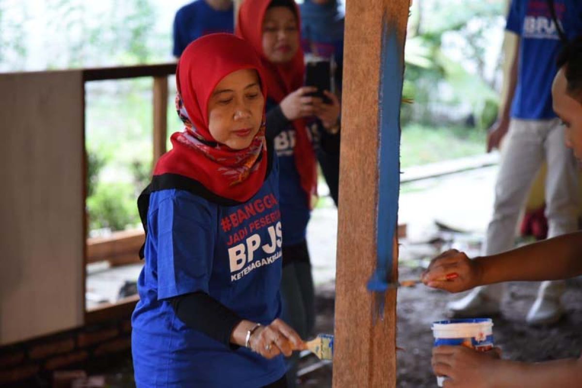 BPJS Ketenagakerjaan renovasi ruang makan SLB Negeri 1 Pemalang