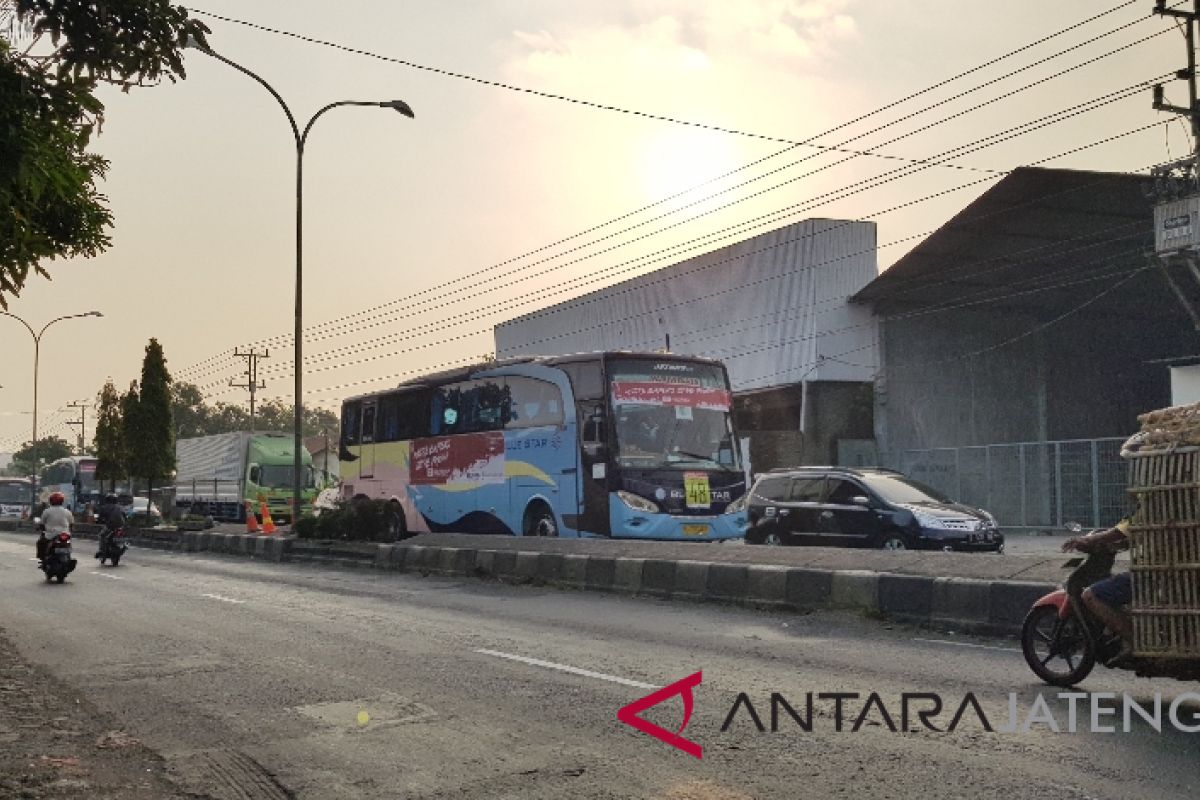 Jalur Pantura Jateng relatif lengang