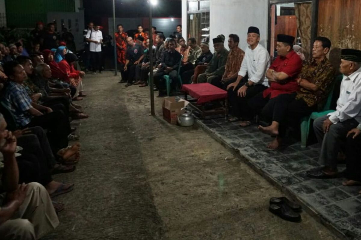 Ganjar menginap di desa terjauh Kabupaten Cilacap