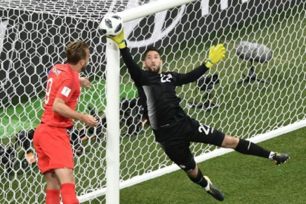 Cedera, kiper Tunisia hassen di Piala Dunia 2018 berakhir