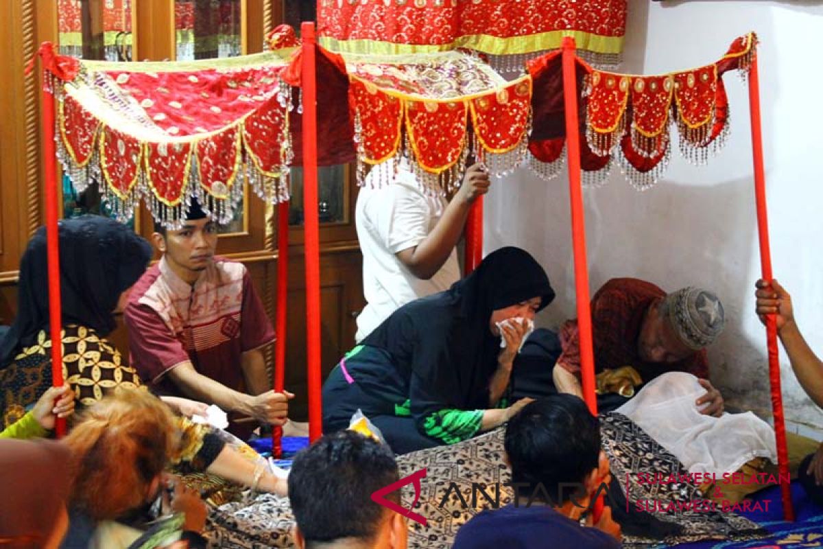 Raja Gowa  wafat terkena serangan jantung