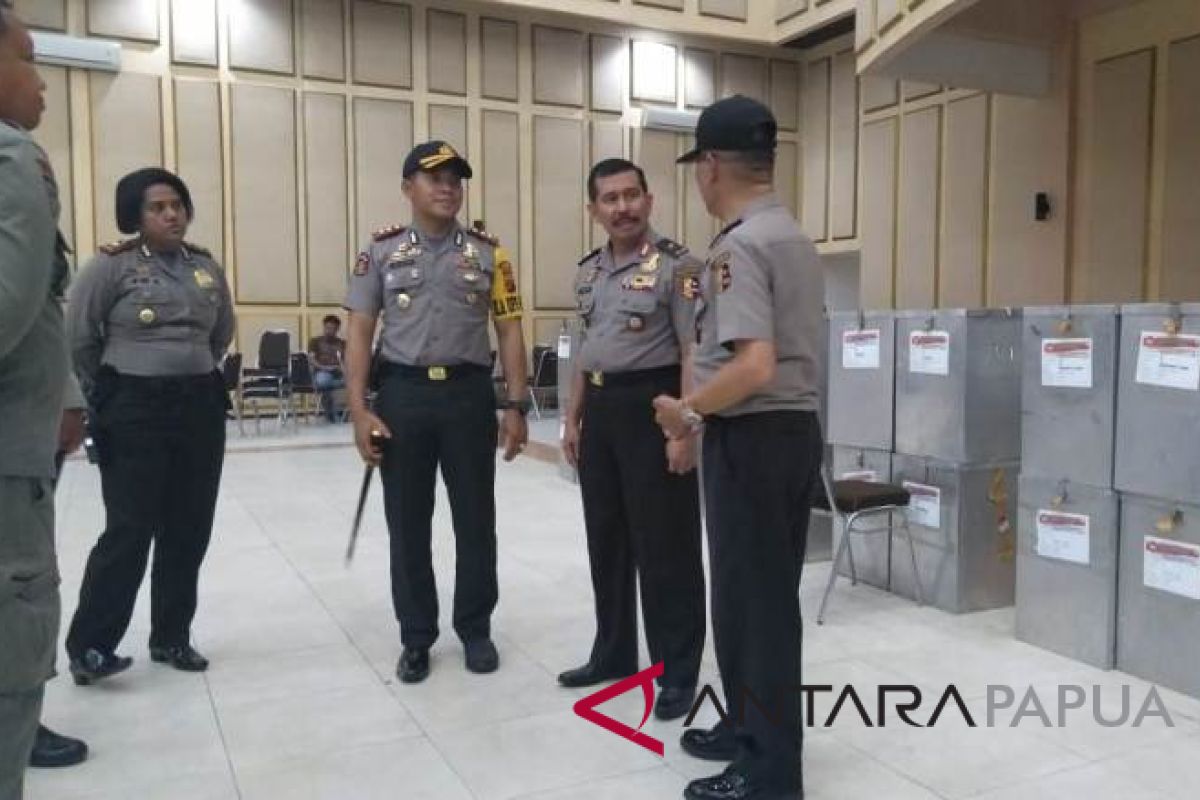 Tim Mabes Polri pantau situasi usai pemungutan suara Pilkada Mimika