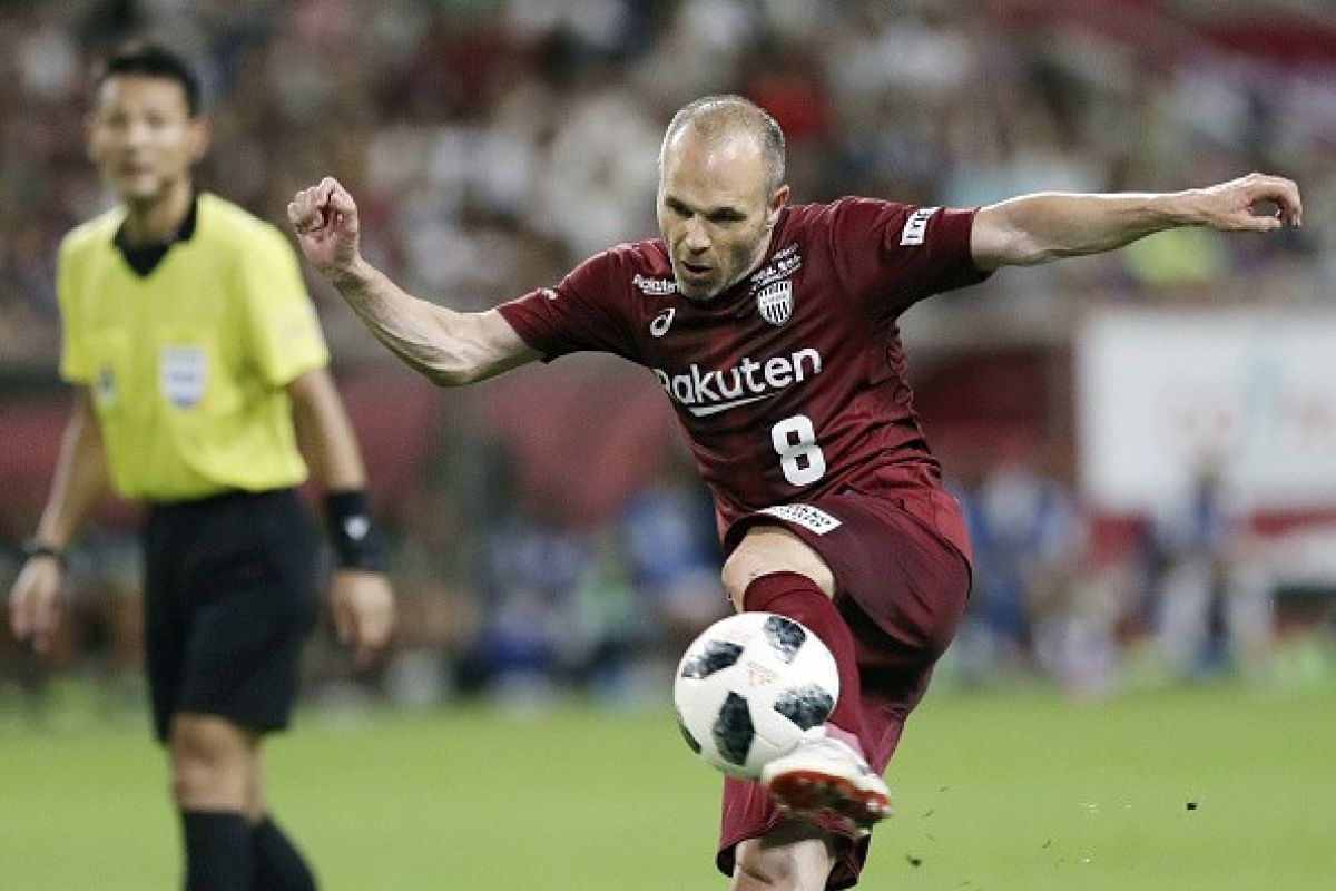 Iniesta dan Torres kesulitan di Liga  Jepang