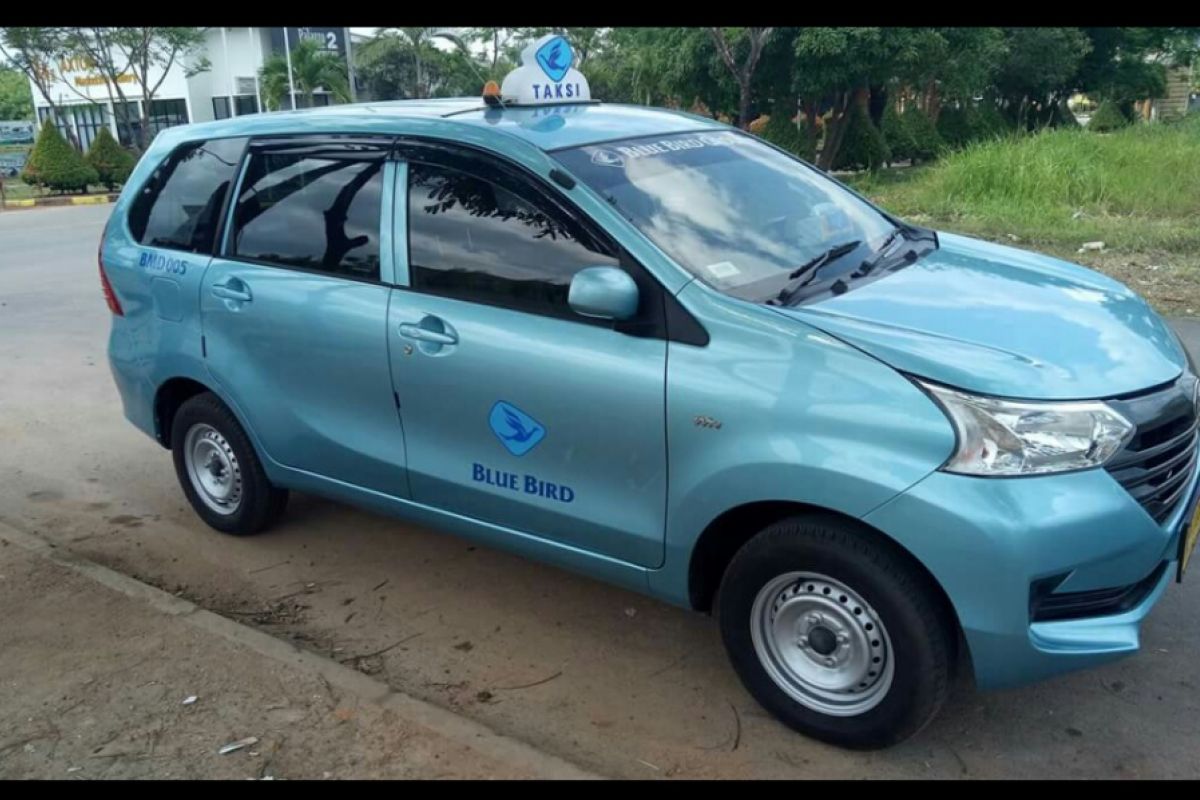 Bluebird Padang hadirkan mobil MPV tingkatkan pasar taksi