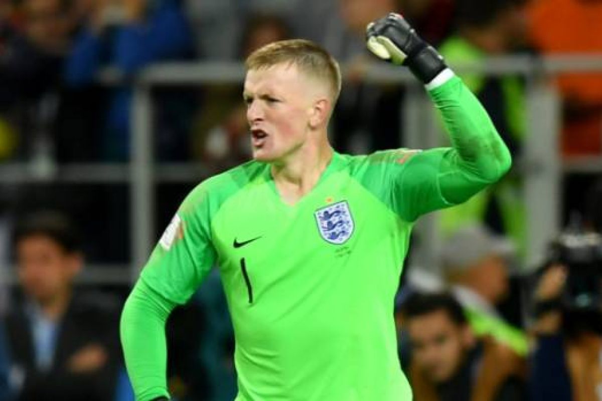 Berkat ketangguhan kiper Pickford, Inggris malenggang ke perempat final