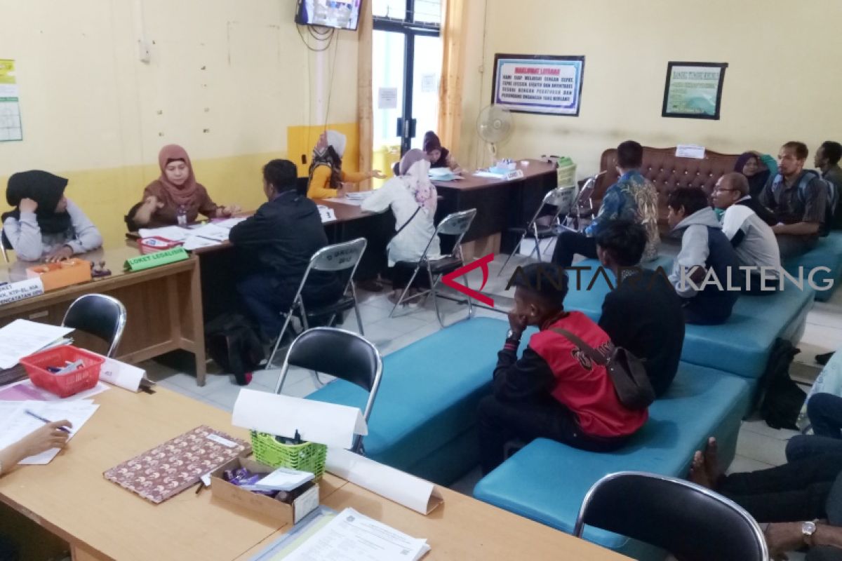 Tingkatkan pelayanan publik, Disdukcapil Kapuas libatkan pemangku kepentingan