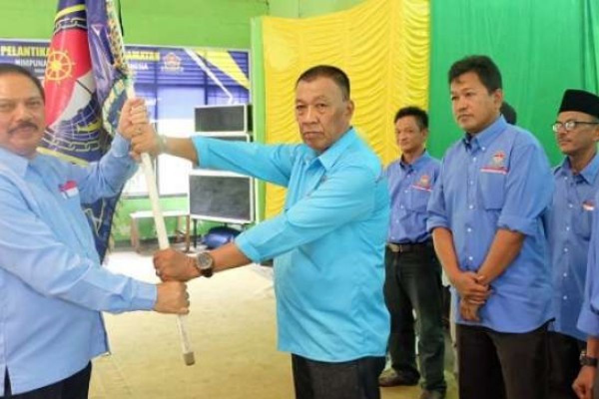 Lantik Rukun HSNI, Sekda Ajak Pengurus Sejahterakan Nelayan