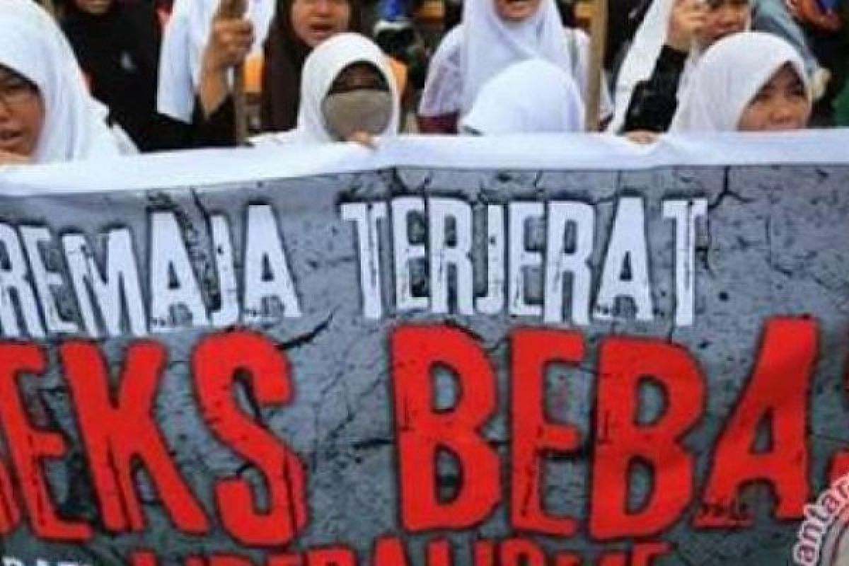 Menelaah Remaja Riau yang Memprihatinkan Kini Banyak Melakukan Seks Bebas