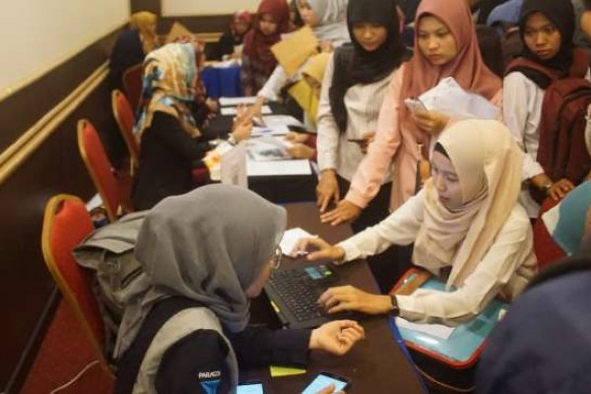 Pekanbaru Job Fair for Career Tidak Syaratkan Pengalaman Kerja, Ratusan Pencaker Menyesaki