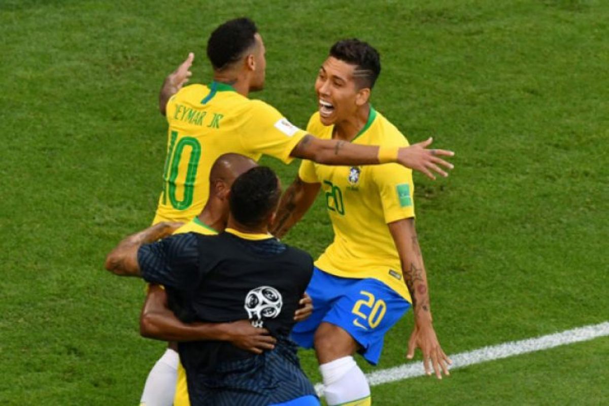 Brazil ke perempat final usai kalahkan Meksiko 2-0