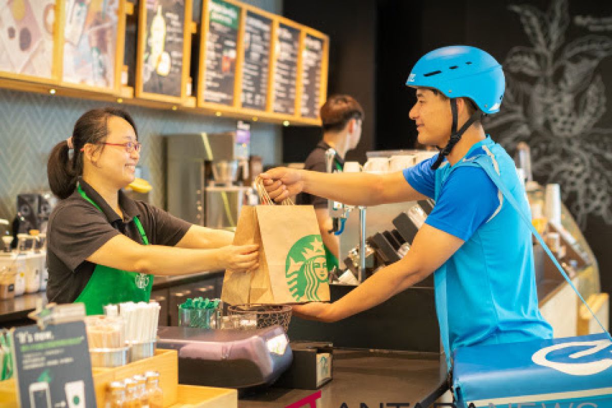 Starbucks kali pertama jual roti lapis 'daging imitasi' di Kanada