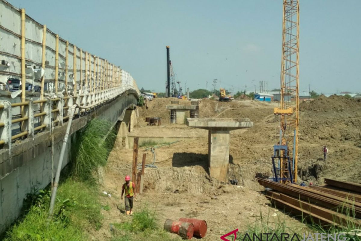 Progres pembangunan Jembatan Tanggulangin Kudus capai 15 persen