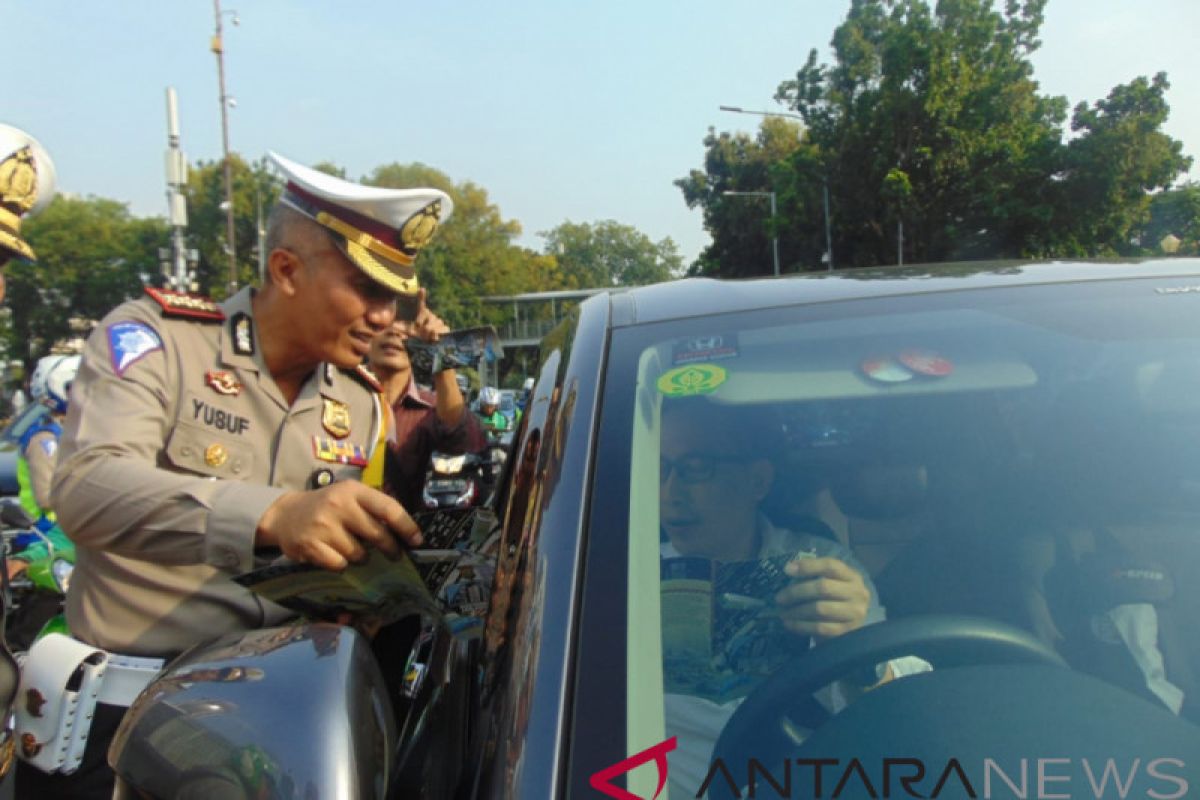 Hoaks, Polisi Jebak Penyuapan Tilang Dapat Rp10 Juta