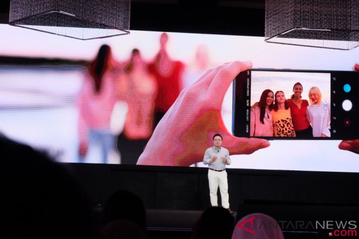 Samsung Galaxy A9 siap meluncur