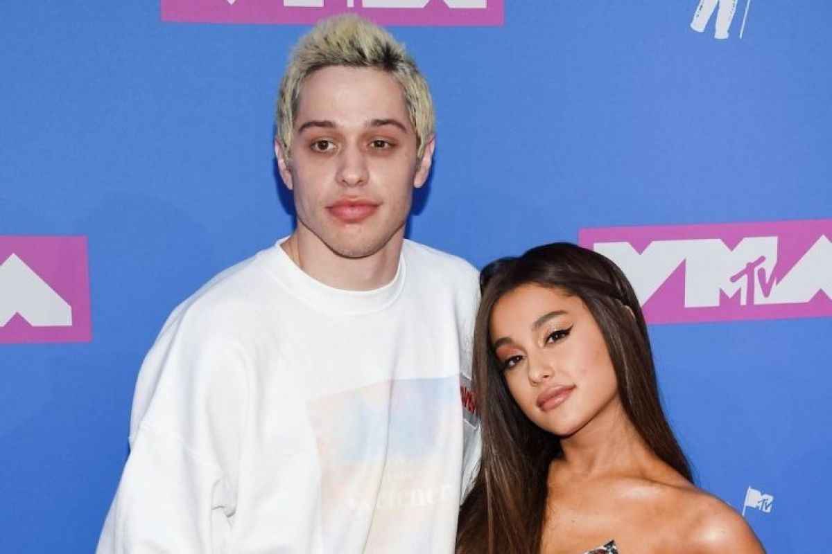 Pete terpukul dan patah hati batal bertunangan dengan Ariana