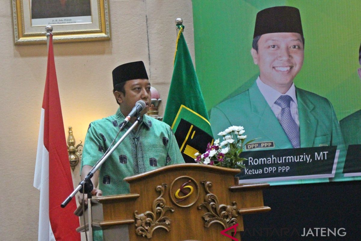 Romi: Caleg PPP harus rangkap jadi jurkam Jokowi-Ma'ruf