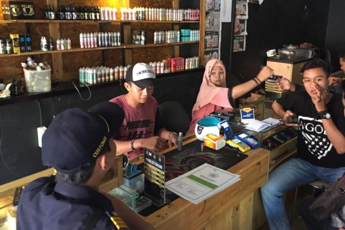 Awas, Bea Cukai Kudus mulai giatkan operasi cukai vape