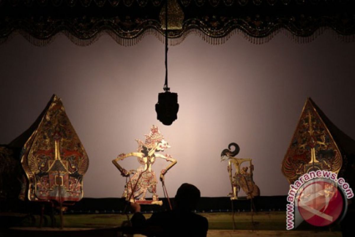 Komunitas "wayang ental" terobosan baru di Bali