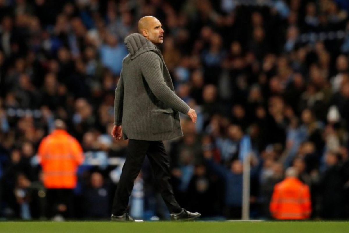 Lecehkan wasit, Pep Guardiola disemprit FA