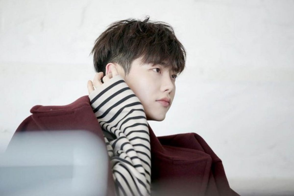 Gara gara bercerai, Foto Ahn Jae-hyun dihapus dari sejumlah label fesyen